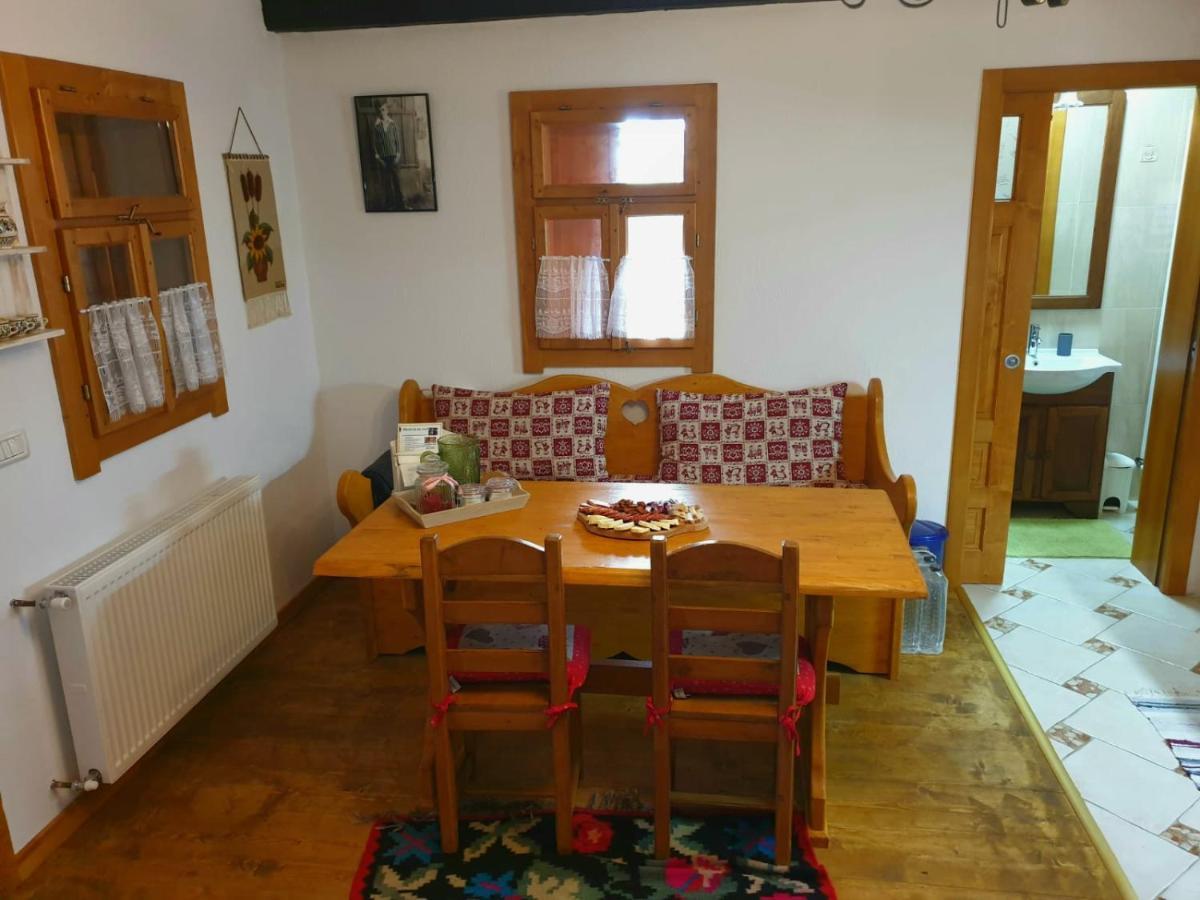 Villa Granny'S House Moisei Esterno foto